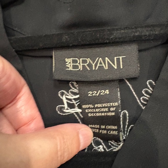 Lane Bryant Black Embroidered Sheer Blouse Top Womens Plus Size 22/24 - Picture 3 of 6